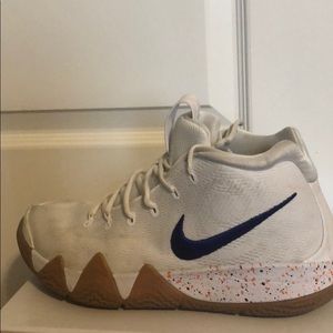 Kyrie 4 ‘Uncle Drew’